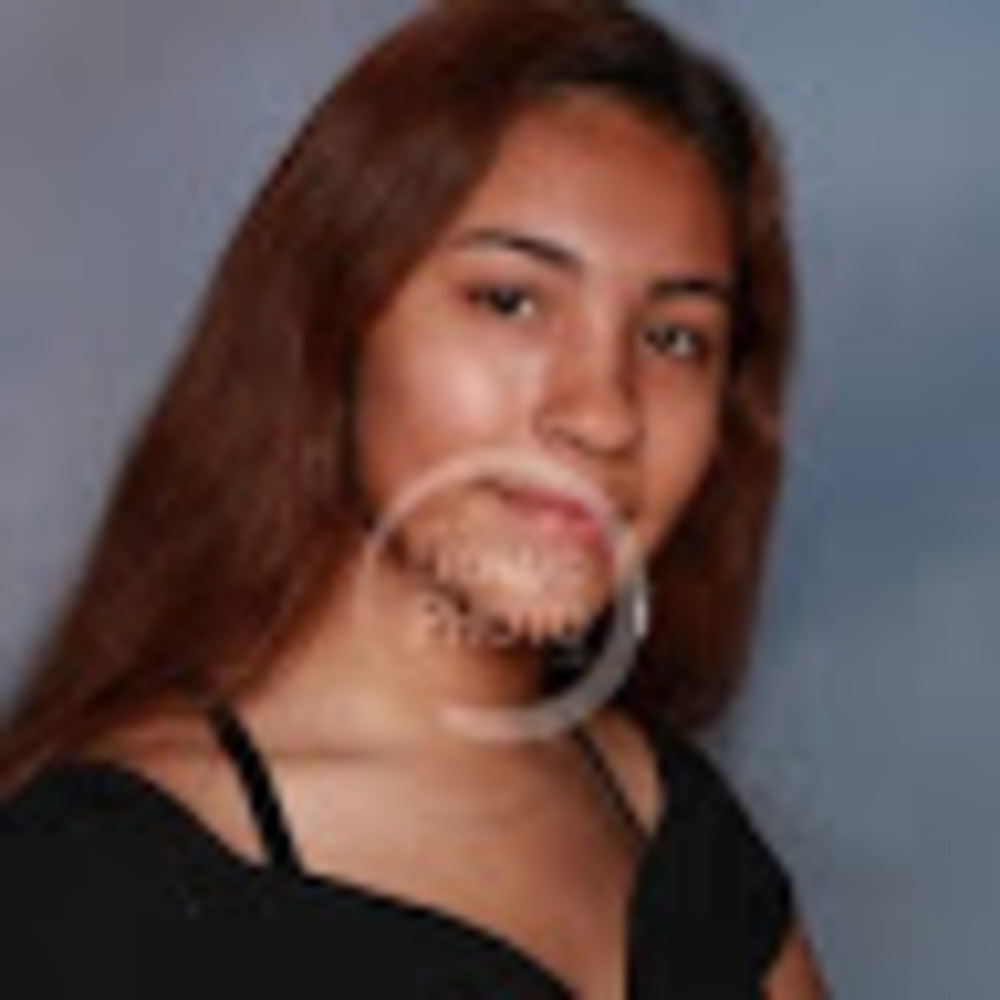 Meet your Posher, Daniella